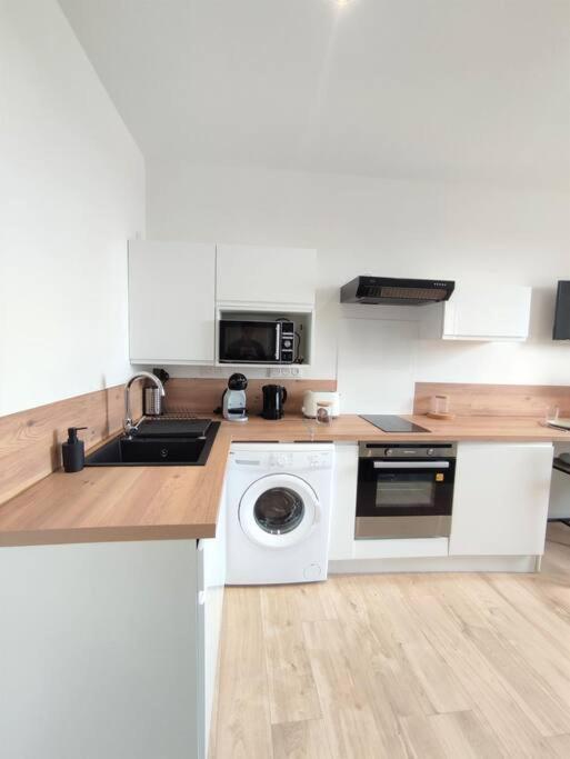 Apartament Le St Just : Hypercentre, Vue Imprenable Sur La Cathedrale Narbona Zewnętrze zdjęcie